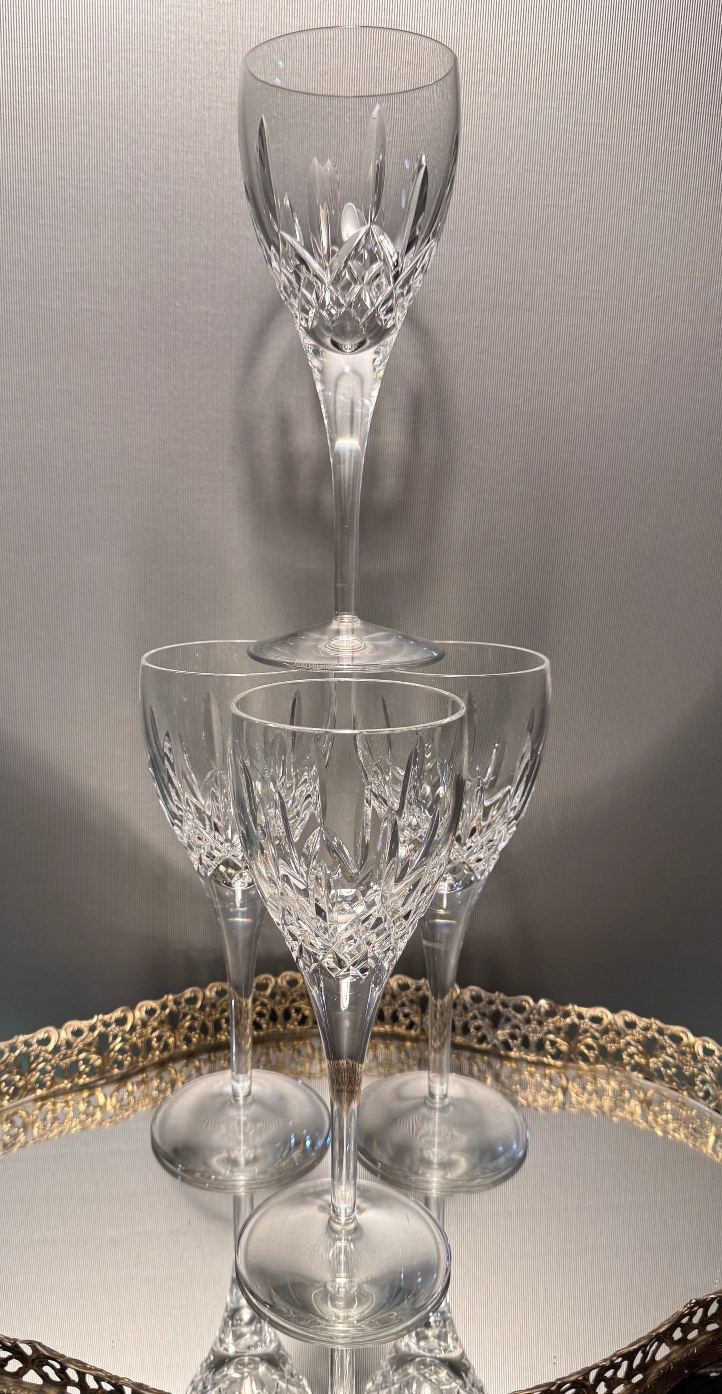 (1) Waterford Crystal ‘Lismore Nouveau’ Water Goblet, 8.75” - MINT - 4 Available